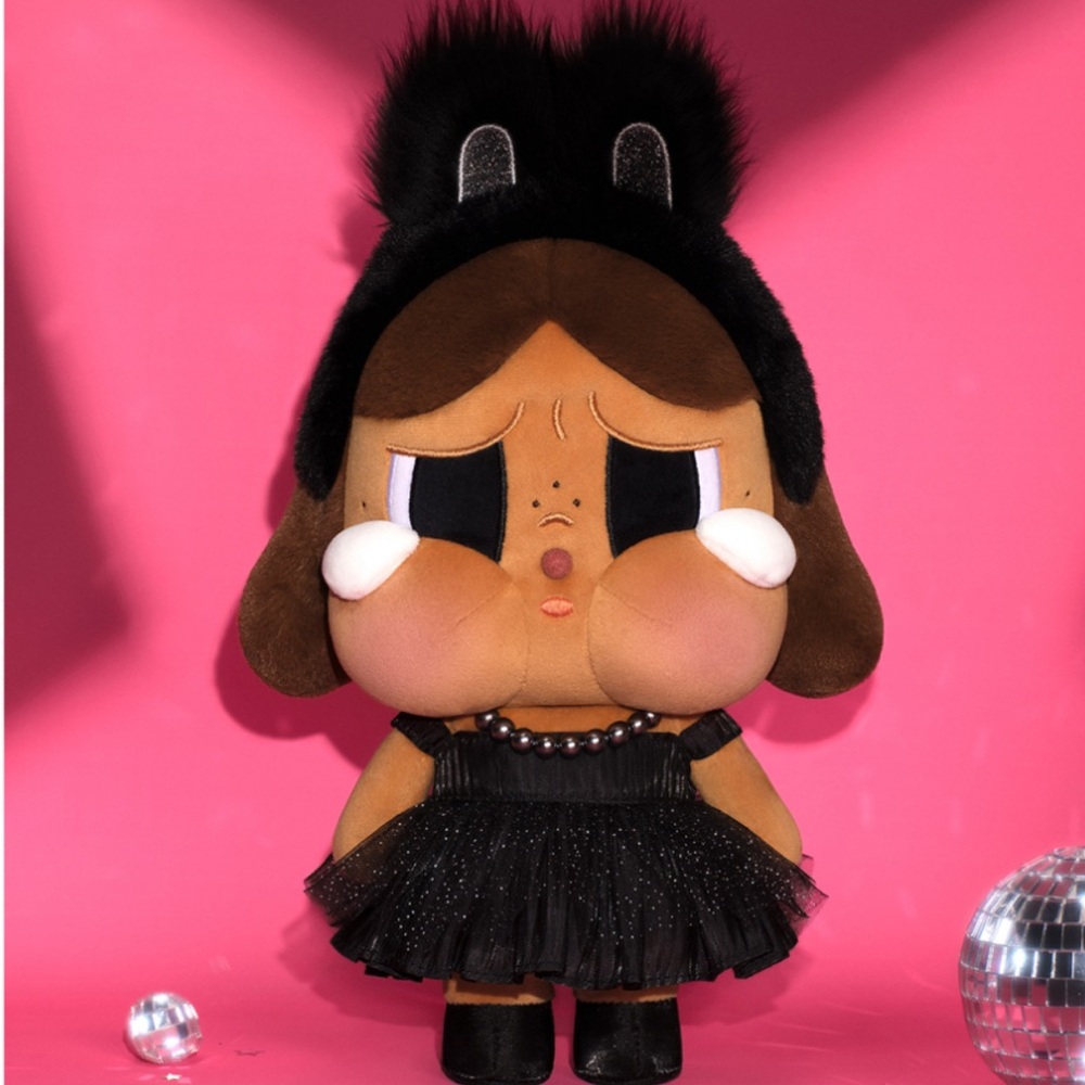 CRYBABY SHINY SHINY SERIES- plush doll (BLACK)